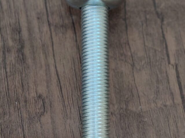 T-Cıvata / T-Bolt (Çekiç Başlı Cıvata) T-Cıvata / T-Bolt (Çekiç Başlı Cıvata)